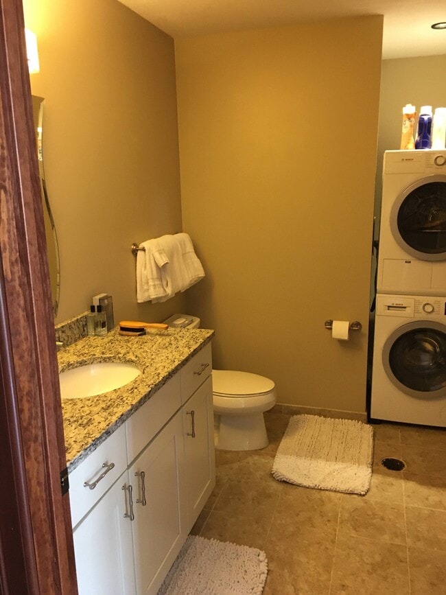 Building Photo - One Clinton Square