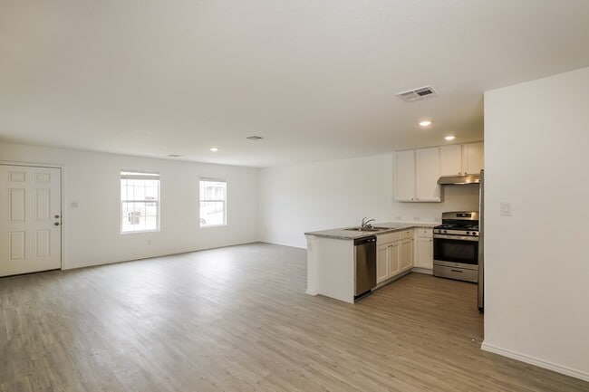 Building Photo - 4126 Southton Tarn