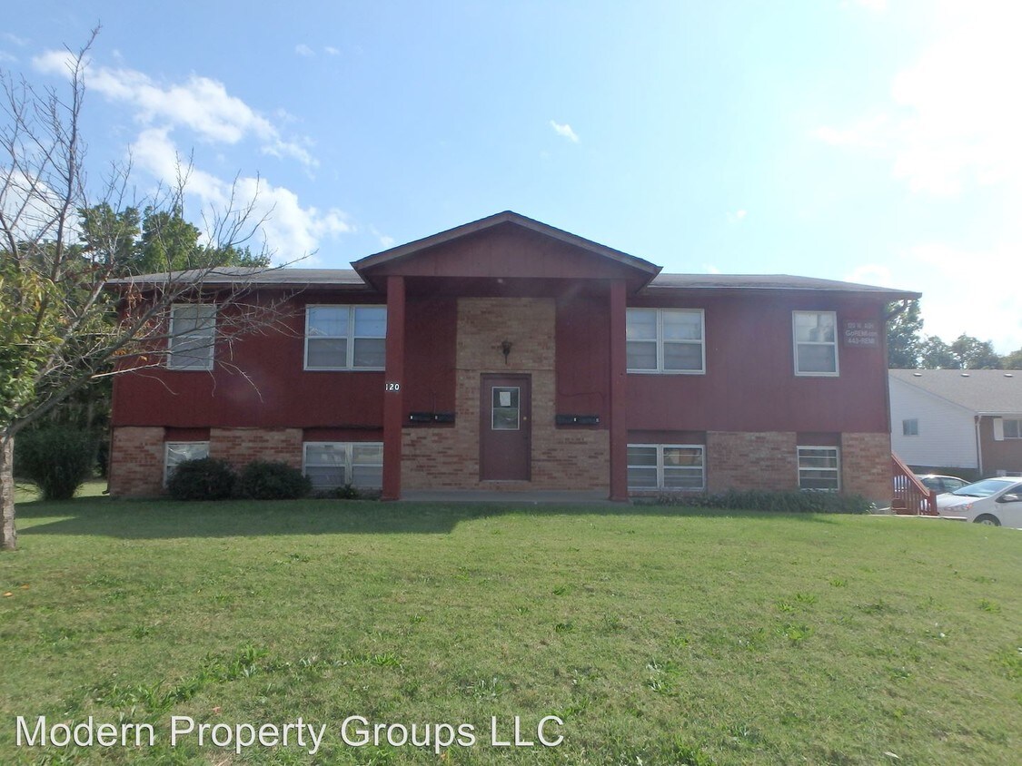 Primary Photo - 120 W Ash St