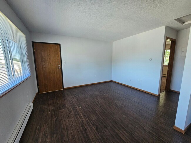 Building Photo - 2461 5th Avenue