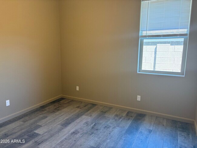 Foto del edificio - 462 Tin Horn Ln