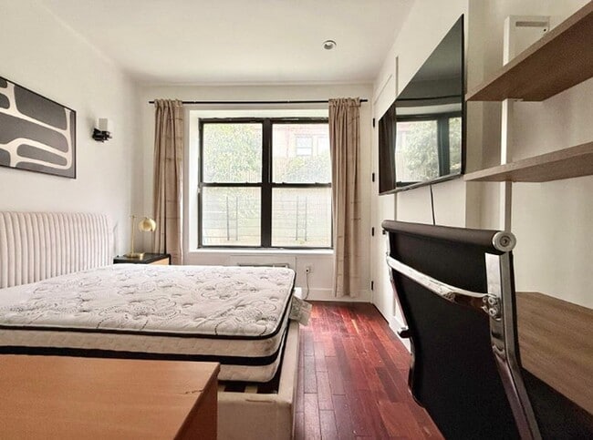 Photo - Nice room in a good neighborhood Apartment