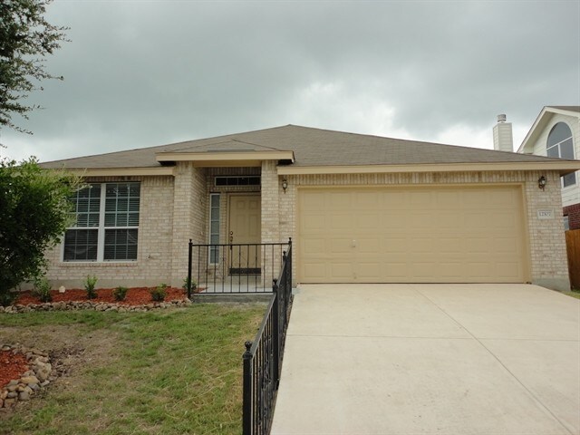 Primary Photo - 12107 Clubhouse