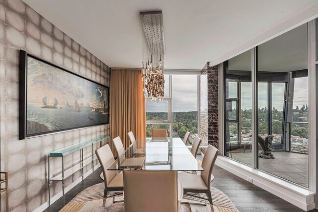 Foto del edificio - Experience Downtown Bellevue Luxury - Fully Furnished 3 Bed / 3 Bath Condo in One88