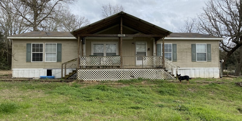 Primary Photo - 1785 CR 328 R61785