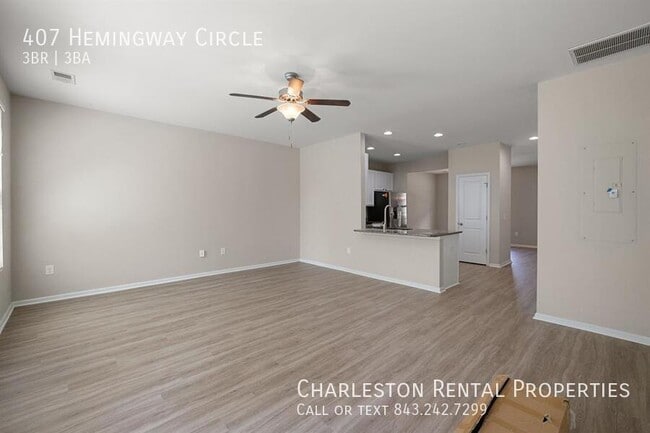 Foto del edificio - 407 Hemingway Cir