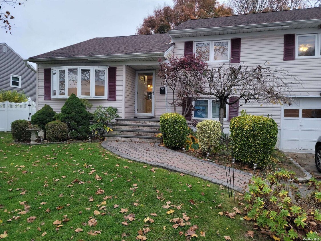 Foto principal - 510 Charles Ln