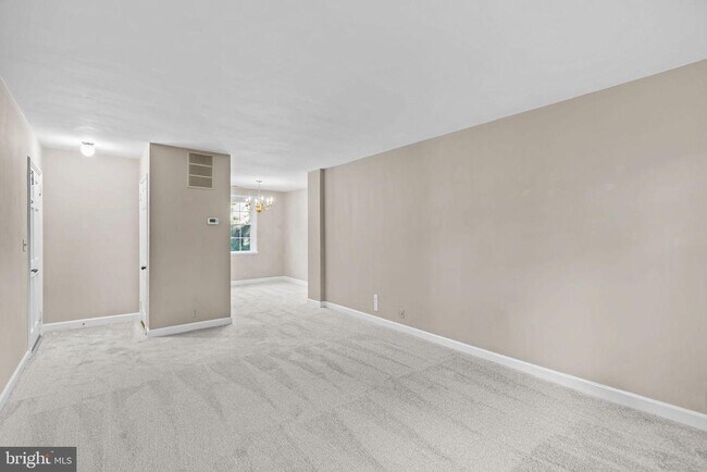 Foto del edificio - 3441 S Stafford St