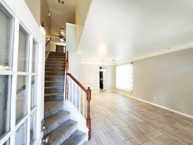 Building Photo - 7206 Bethany Bay Dr