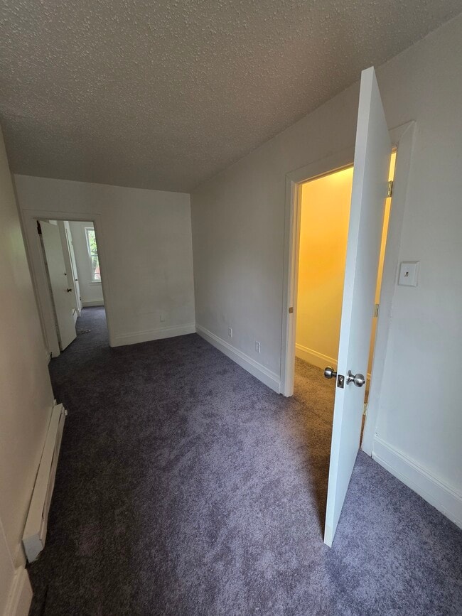 Building Photo - 708 Swede St