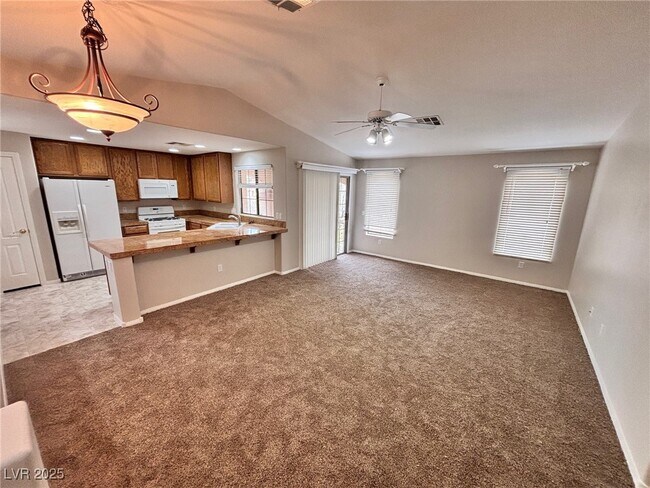 Foto del edificio - 7285 Sheared Cliff Ln