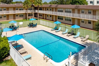 Building Photo - Bicycle Club