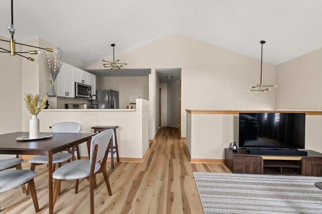 Foto del edificio - 1774 Middlebury Dr