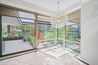 Building Photo - 7167 E Rancho Vista Dr