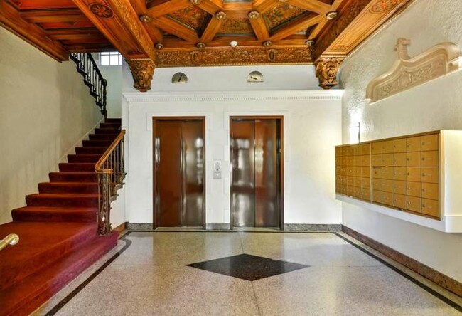Building Photo - 2 bedroom in San Francisco CA 94109