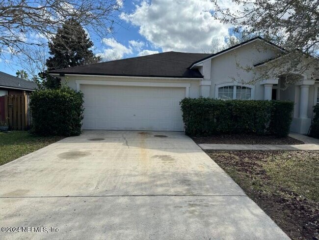 Building Photo - 9710 Mayville Dr E