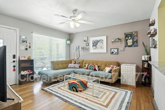 Foto del edificio - 131 Middlebury Dr