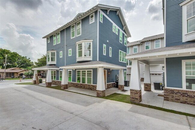 Foto del edificio - 645 N Tyler St