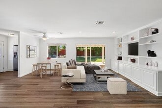 Building Photo - 23906 Hamlin St