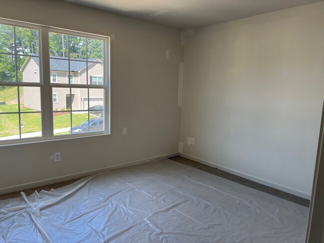 Building Photo - 3321 Slippery Elm Dr