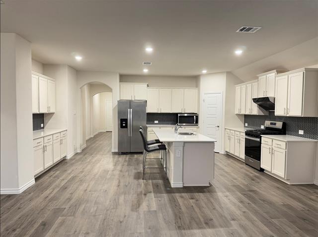 Building Photo - 9905 Autumn Leaves Ln