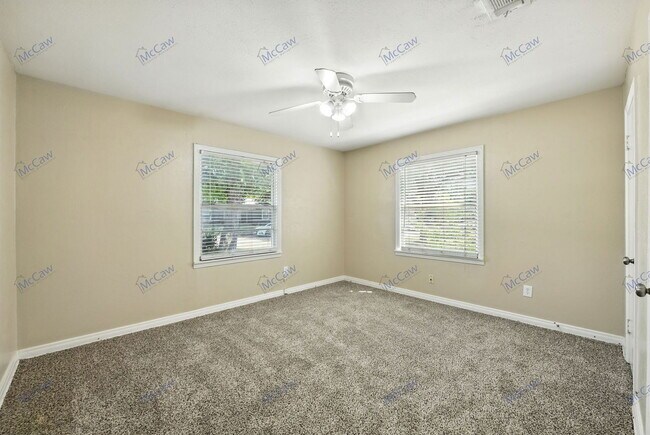 Foto del edificio - 208 Westfork Dr