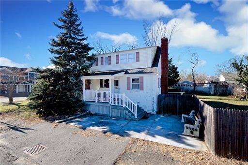 Primary Photo - 62 Farless Ave