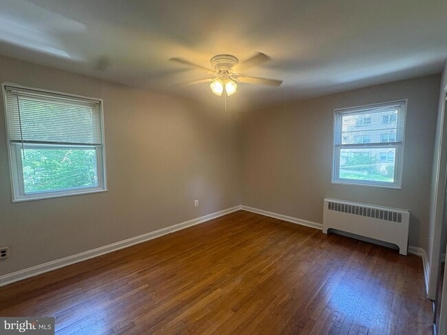 Building Photo - 612 Kennebec Ave