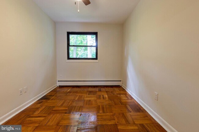 Foto del edificio - 540 W Sedgwick St