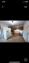 Building Photo - 1231 Olwen Dr