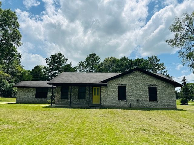 Building Photo - 1470 FM 2712