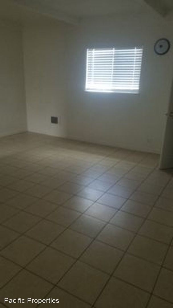Foto del edificio - 822 West Ave