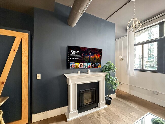 Building Photo - 231 Arch St