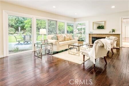 Building Photo - 1440 Carmelita Pl