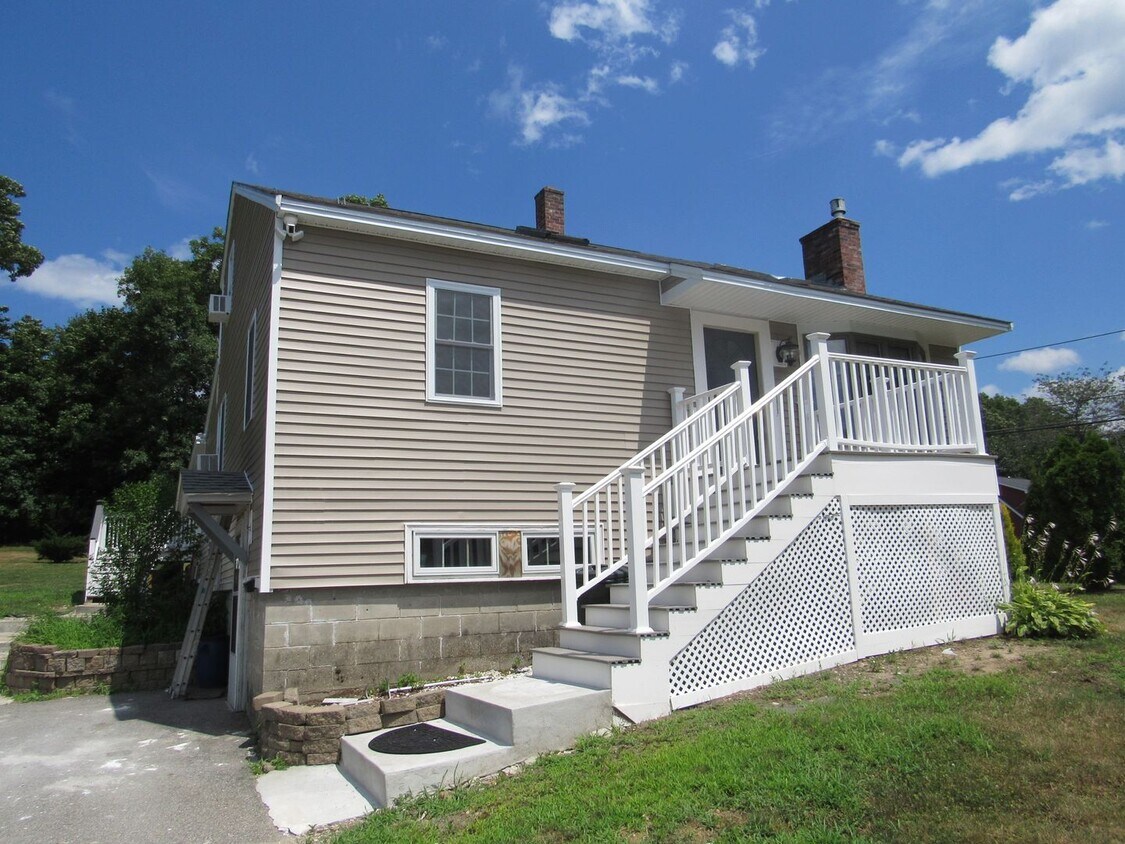 Salem NH! Home for Rent! 3-4 Bedrooms Av... - Salem NH!  Home for Rent!  3-4 Bedrooms Av...
