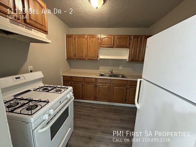 Photo - 11123 Belair Dr Apartment