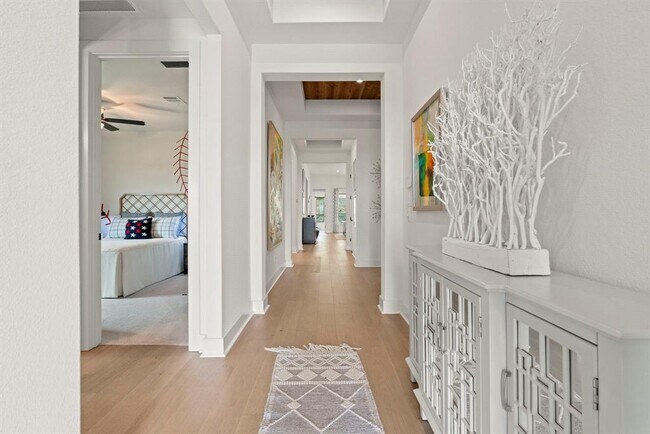Foto del edificio - 105 Heartleaf Rd