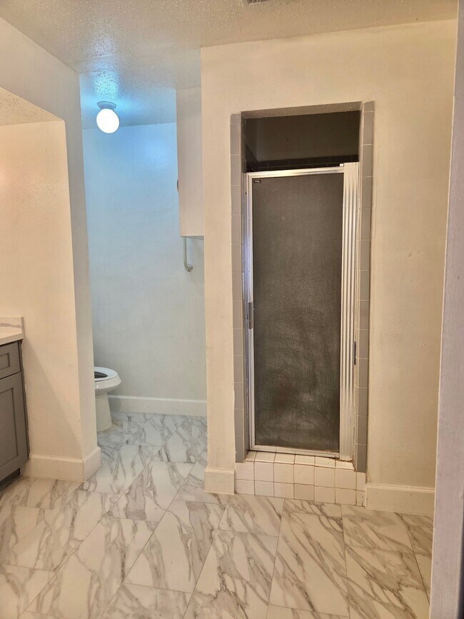 Foto del edificio - 3527 Rosedale St
