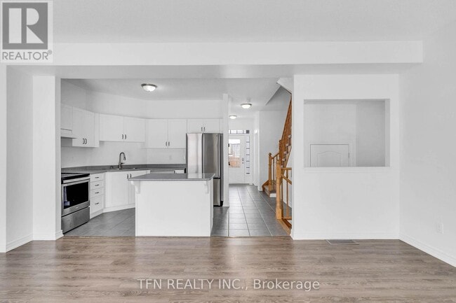 Building Photo - 9 Isabella Dr