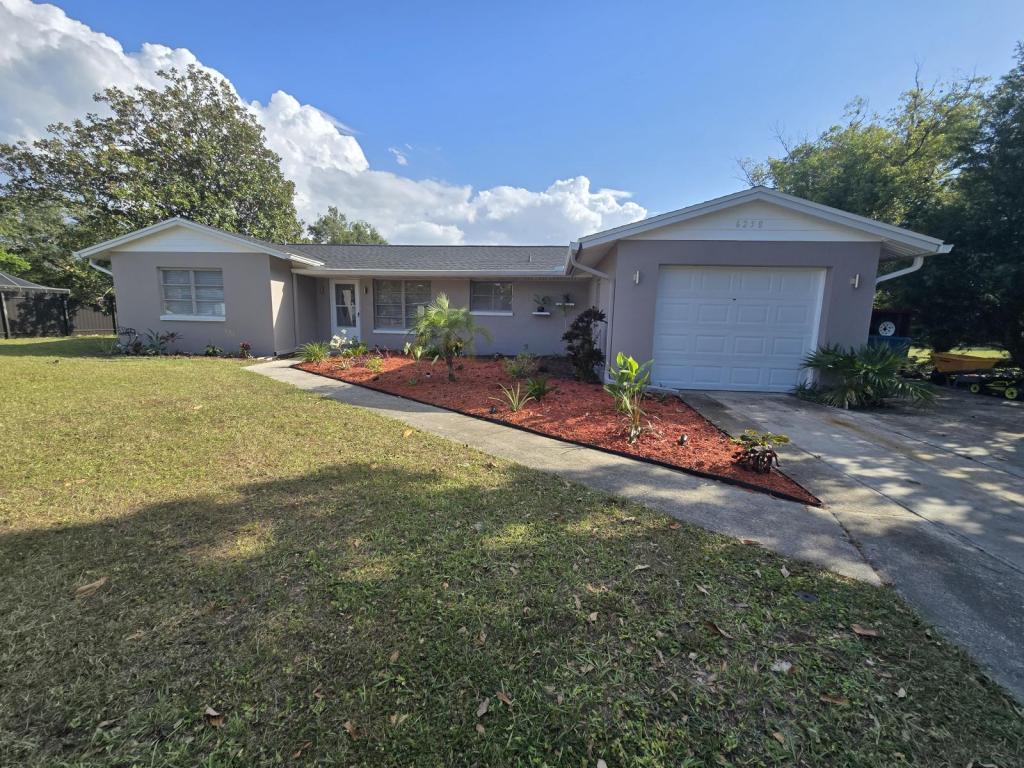 Foto principal - 6258 Harcross Ct
