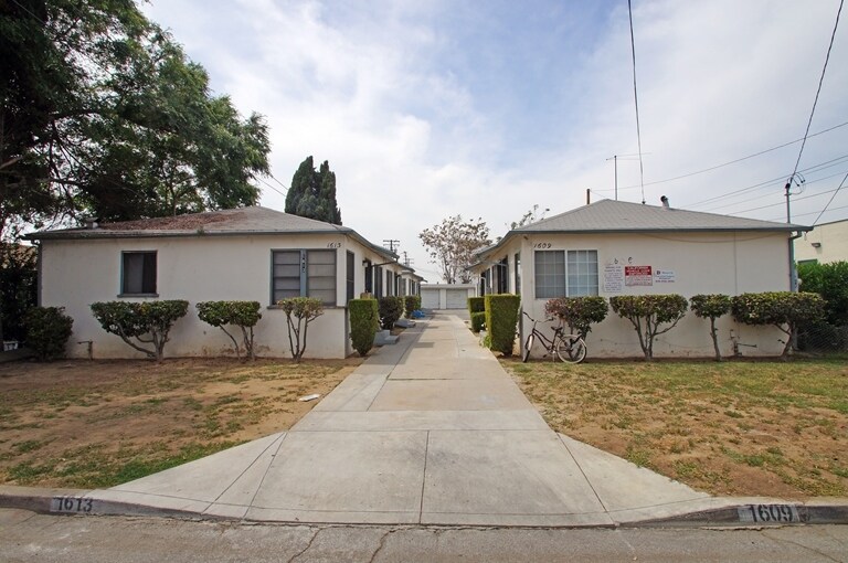 Building Photo - 1613 S Gladys Ave