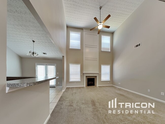 Building Photo - 3337 Coach House Ct