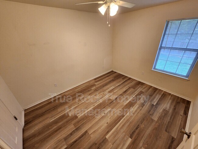 Foto del edificio - 1420 S Mississippi Ave