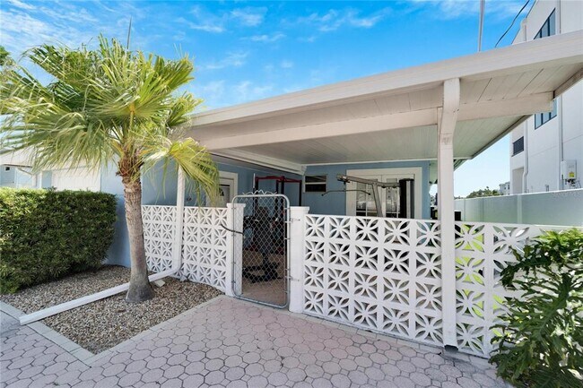 Building Photo - 111 Punta Vista Dr