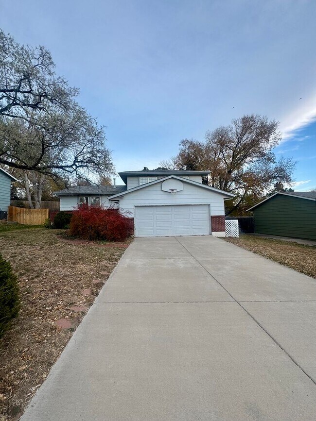 Foto del edificio - Vista Grande Terrace/4 Bedroom Home