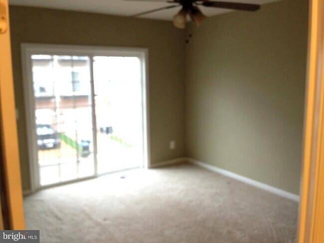 Foto del edificio - 42668 Hollyhock Terrace