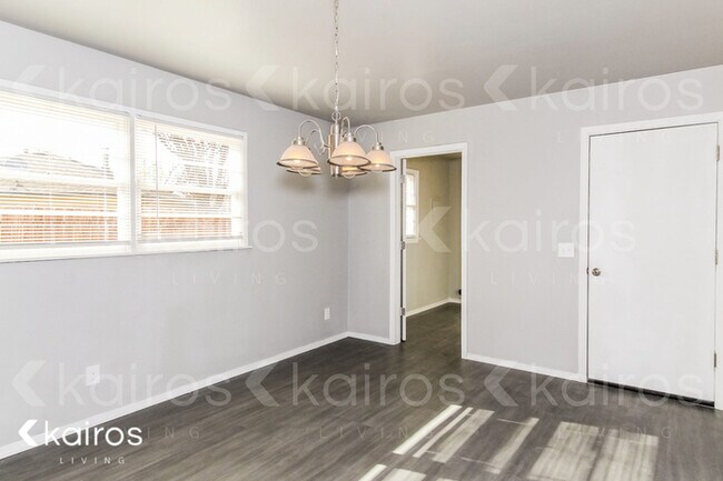 Foto del edificio - 1322 S Rosemont St