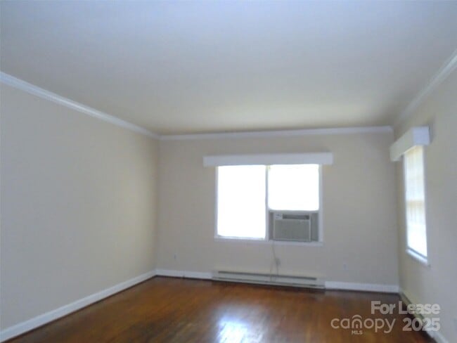 Building Photo - 4227 Walker Rd