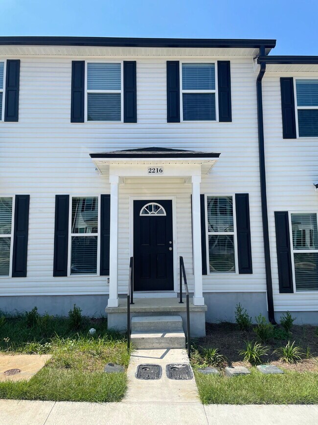 Building Photo - Spacious New 3BR/3BA Condos – Pool & Gym Amenities