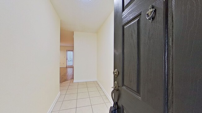 Foto del edificio - Charming 3/2.5 in Pottsburg Crossing!